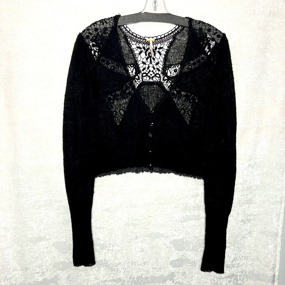 Free people black crochet sweater long sleeves top, size L , wool